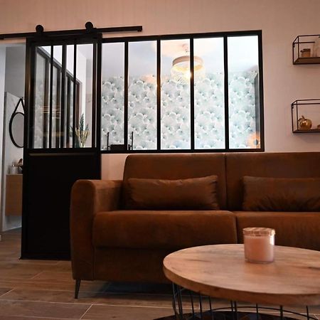 Appartement Cosy & Moderne A 180M De La Plage Санари-сюр-Мер Екстериор снимка
